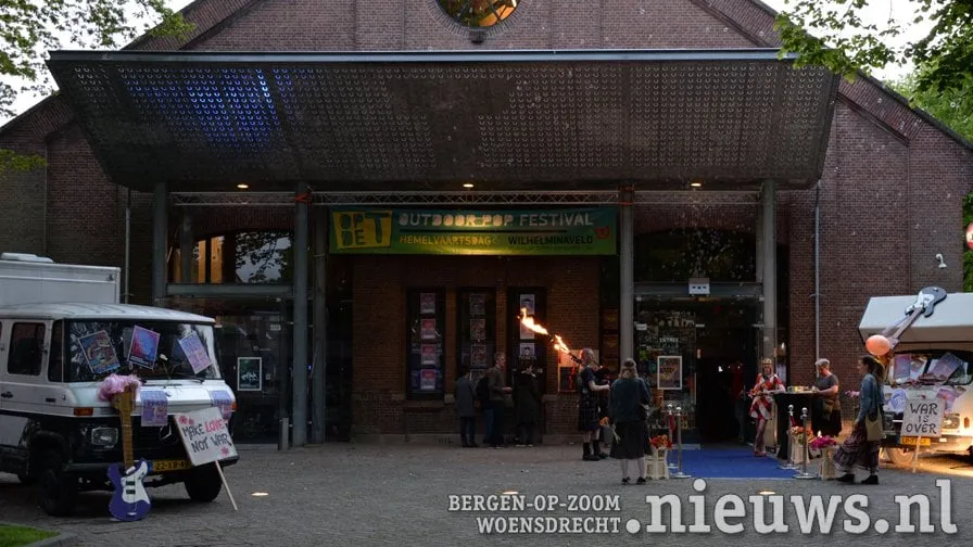 jkr boz gebouw t 002b1