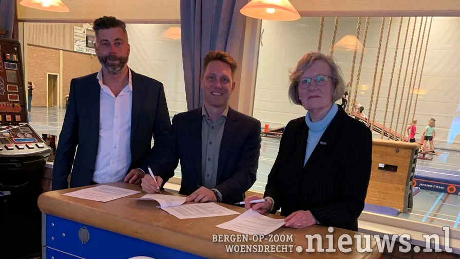 ondertekening overdracht binnensport