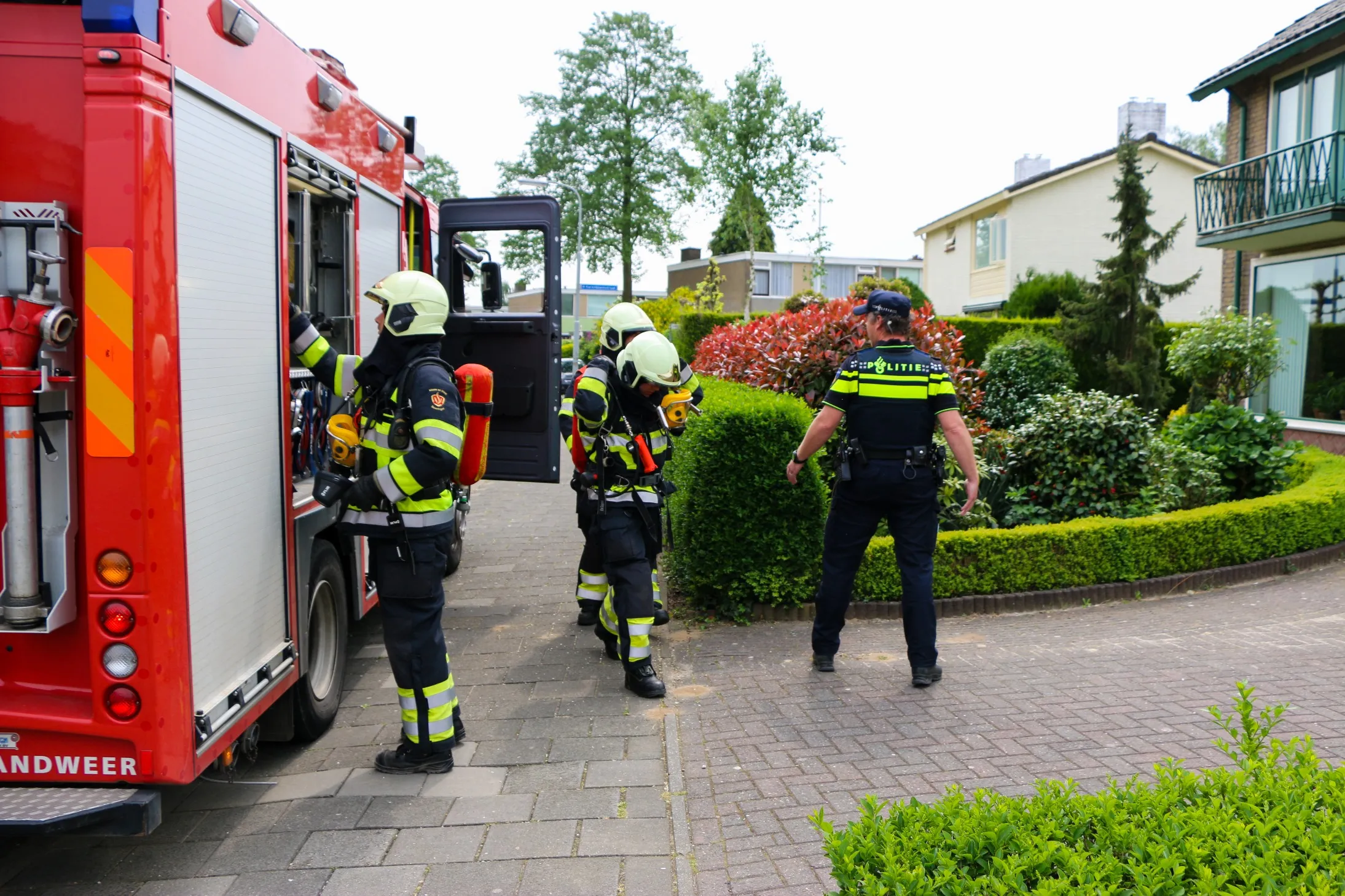 10052016 woningbrand beuningen 1