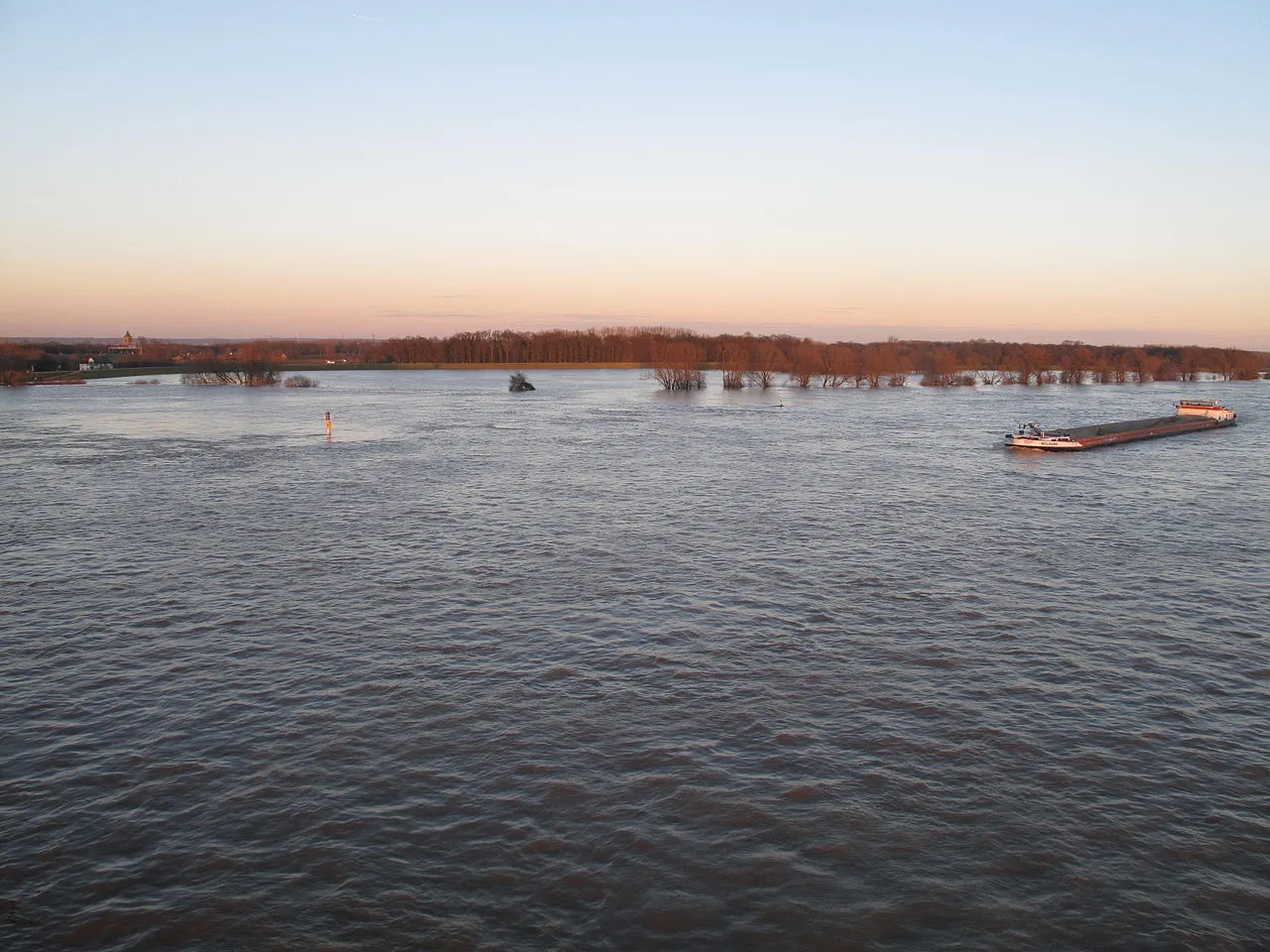 1280px bij herveld de waal foto3 2011 01 16 1637