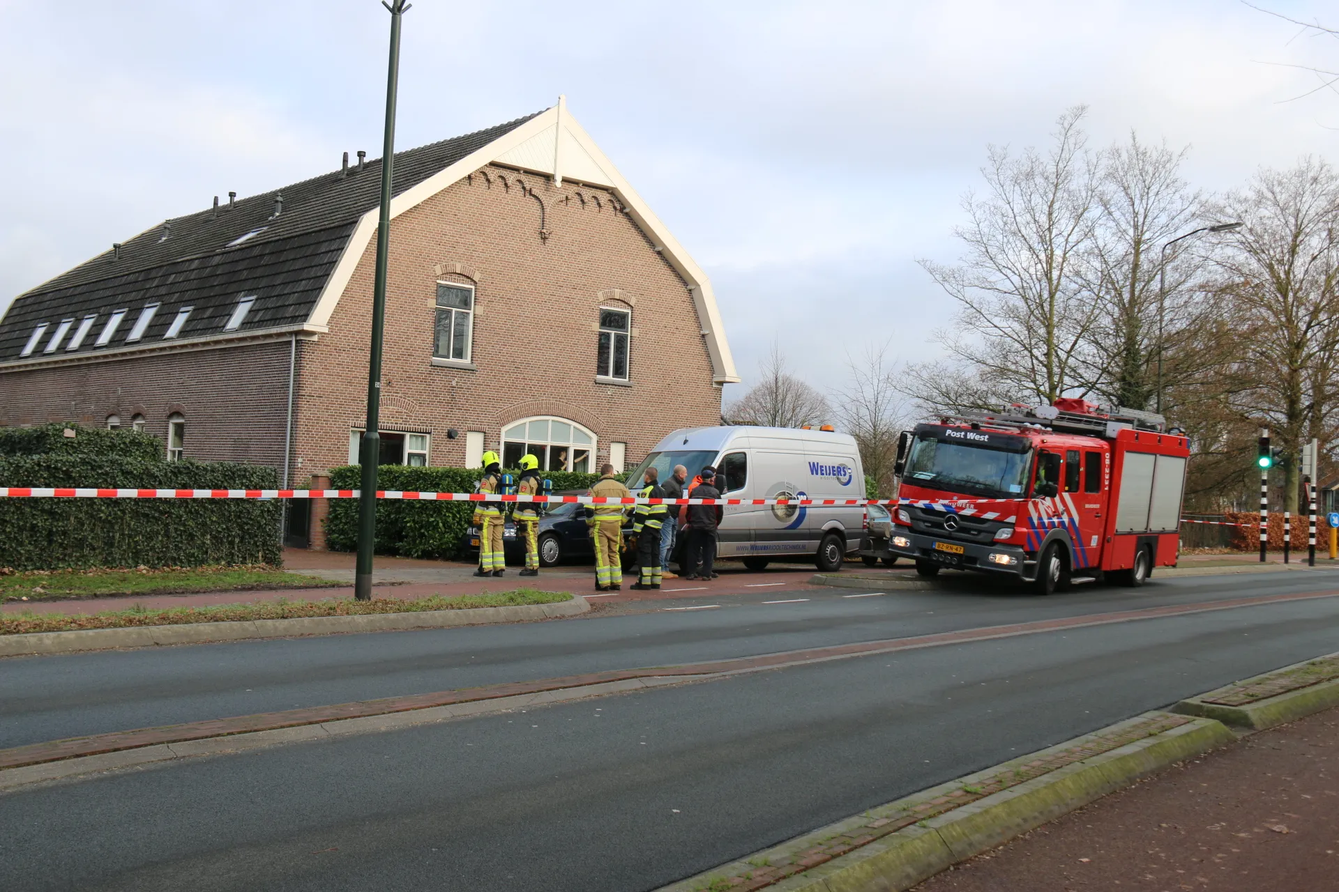 98401fcb 3e16 4999 a33e b6539821d2ea