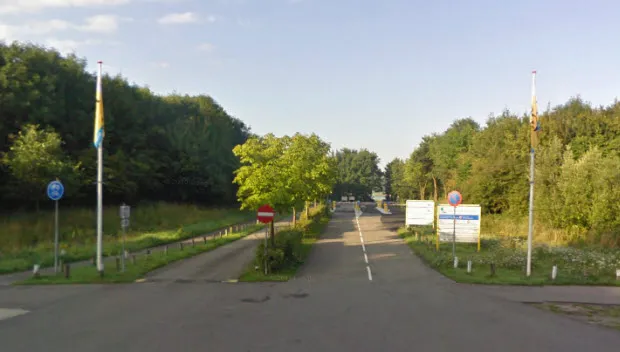 avy3n3s1cvflfn9jtcm9zlile groene heuvels ingang