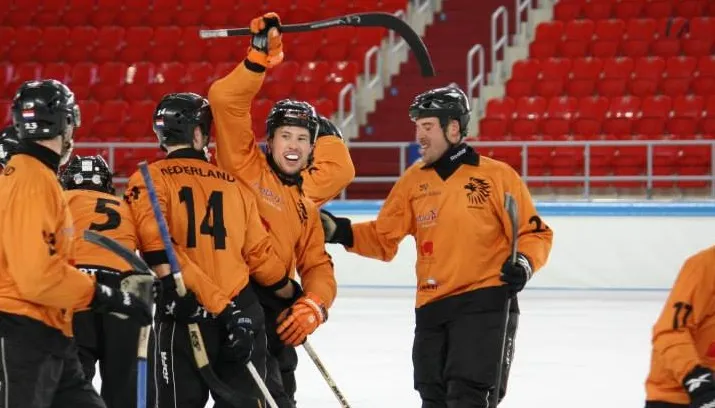 bandy 05 japan nederland 1