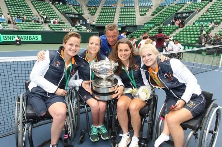 buis wint met nederlands team world team cup