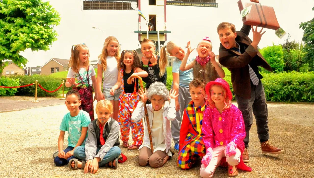 c9yi6fl83jqwsbt56zohu1ubd afbeelding 1 tierelier