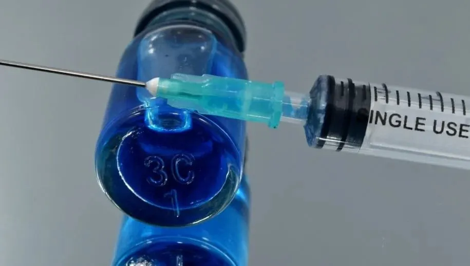 corona vaccin 915x518