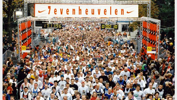 dv122donm2p31f0i1omcv02ak 7heuvelenloop