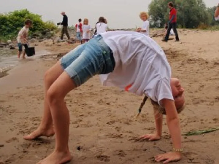 fotodijkm2015 07 20waalweekklein