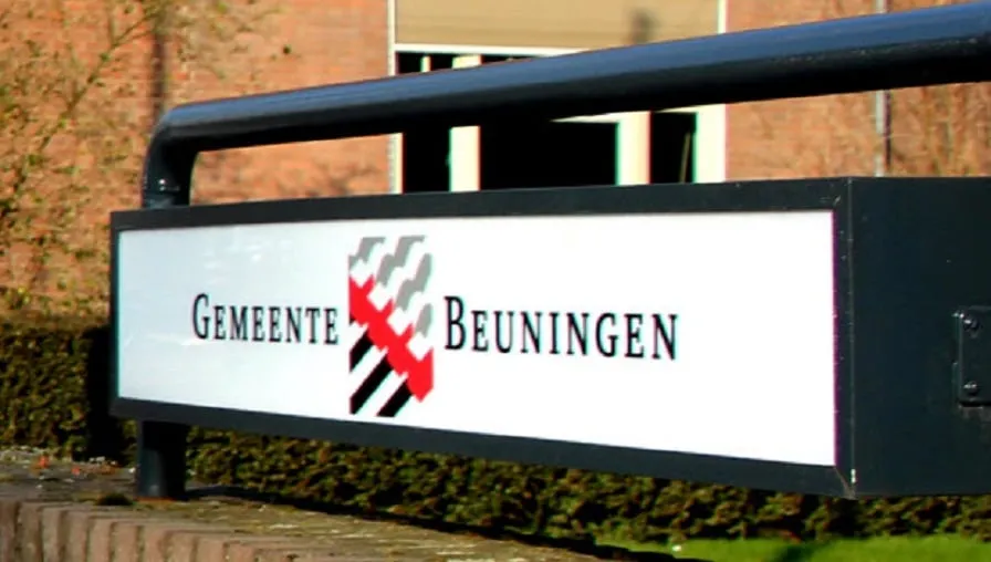 gemeente beuningen bord