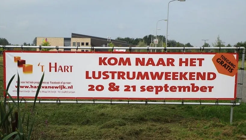 gk0ojsezjoy0owr3wt7hie162 foto 1e lustrum
