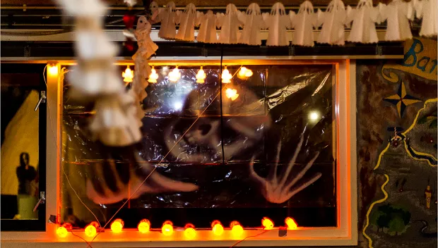 gzt91yv7pgyn2mqzsdfzqivtm haloween