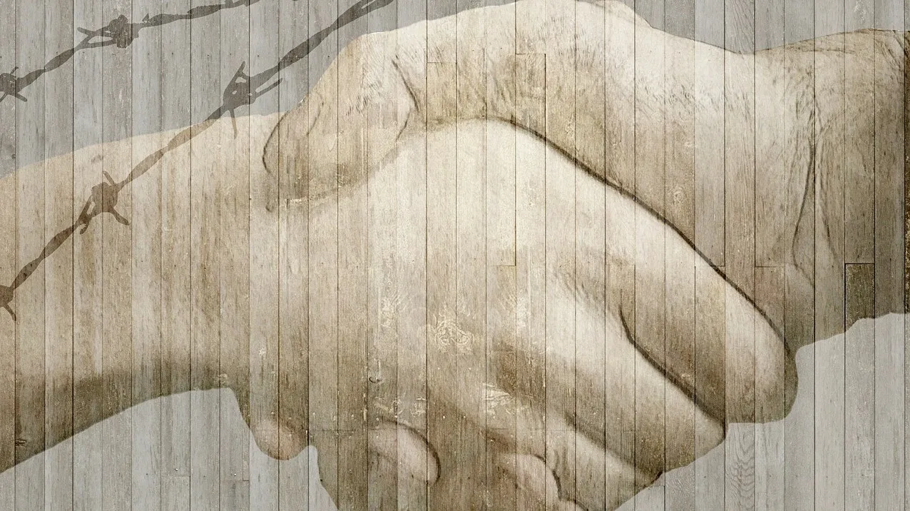 handshake 584105 1280 e1442358880832