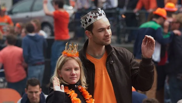 kingsdaeric walter wikimedia y 715x408