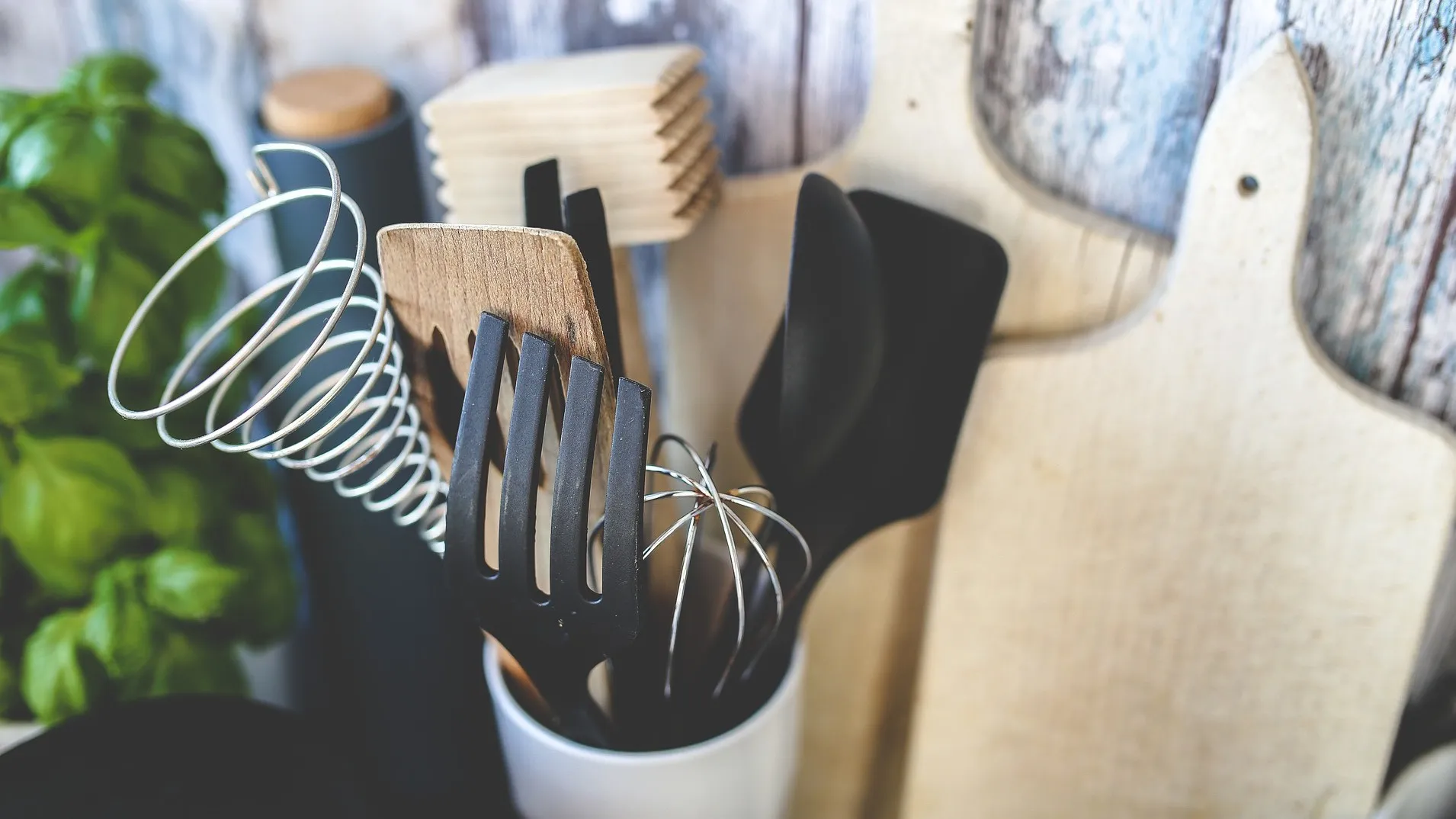 kitchen 791181 1920 e1447352552122