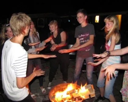 lbmj3guoe4v15sfuzegwg2j1x 162145