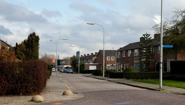 lupmlae6cyng9d0farsyz06nf laan 1945