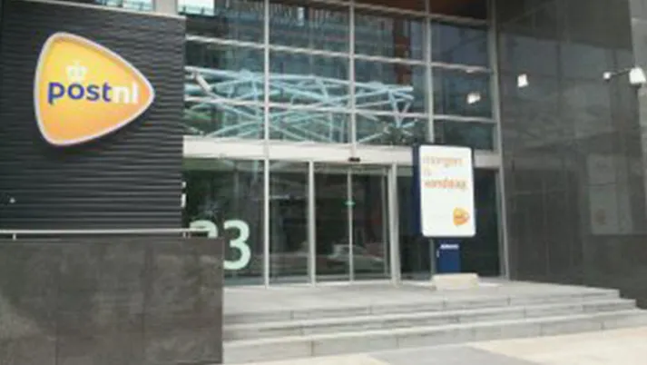 main entrance postnl e1435240813347