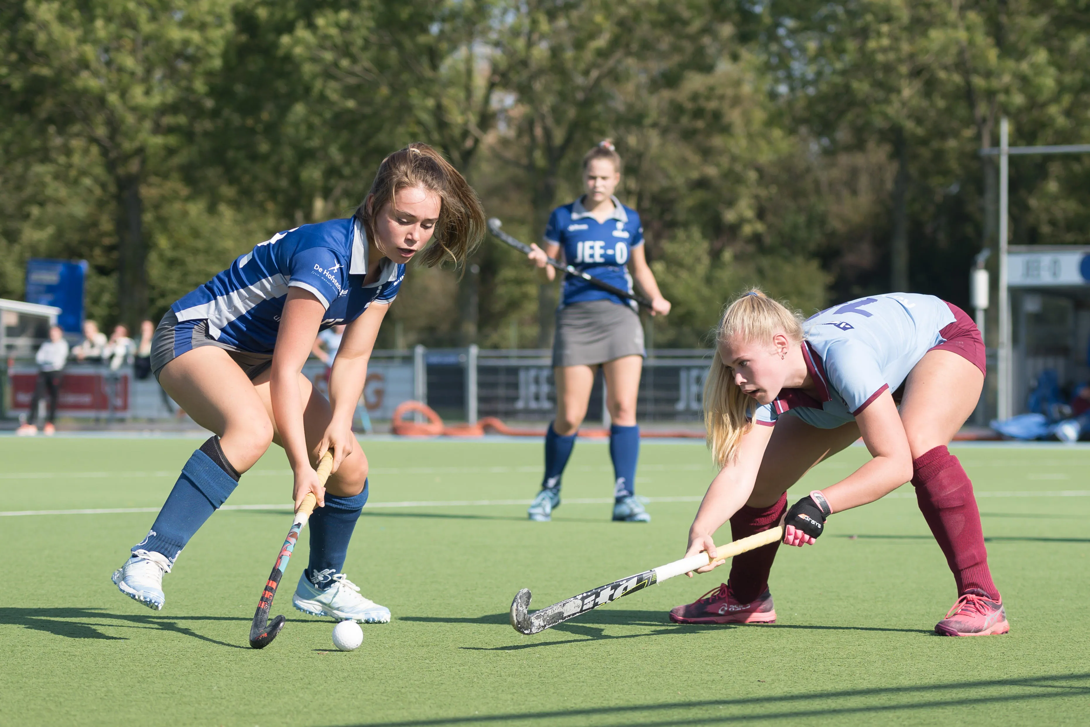 mhcb a1 wint overtuigend