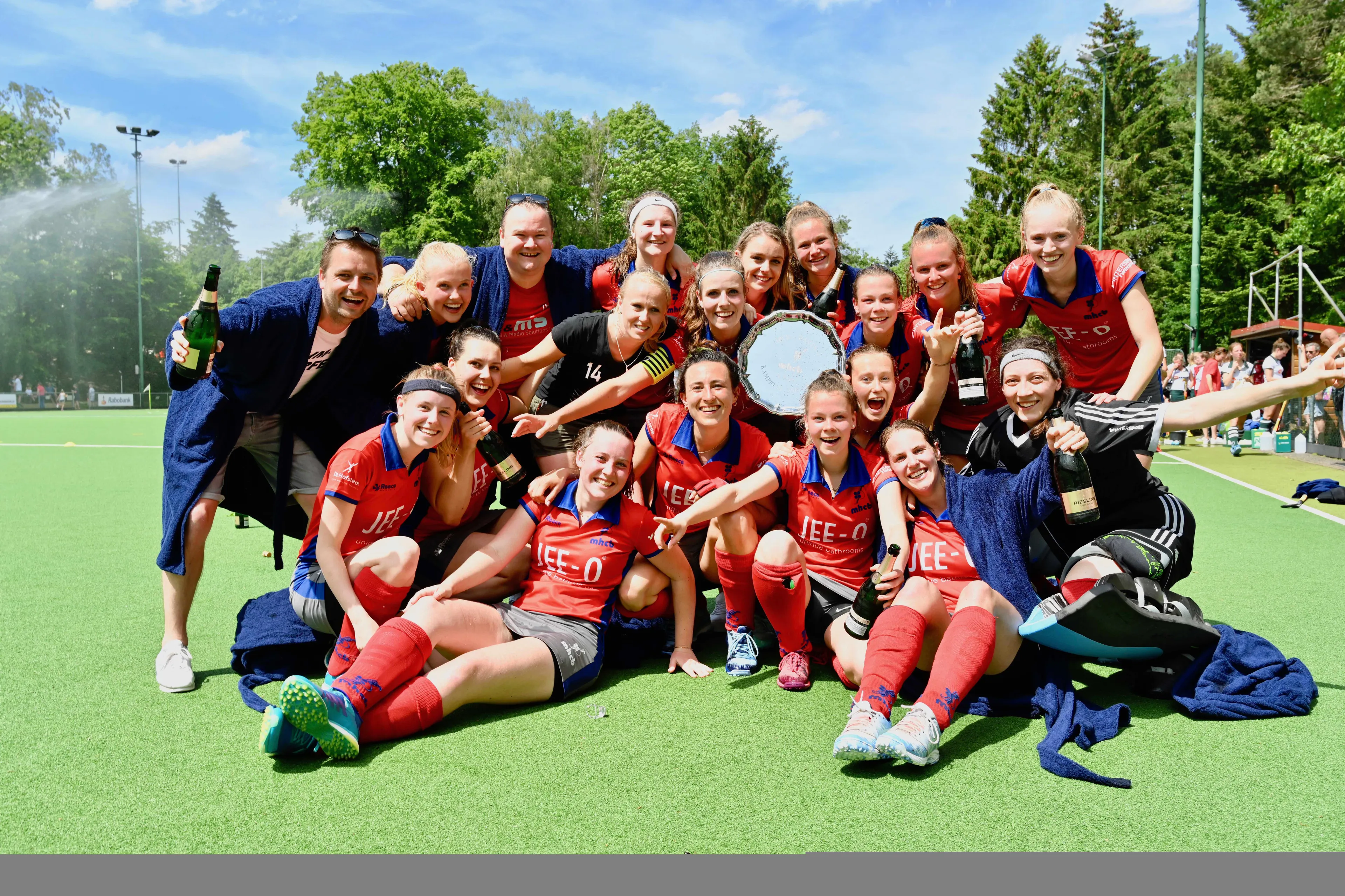 mhcb kampioen 1