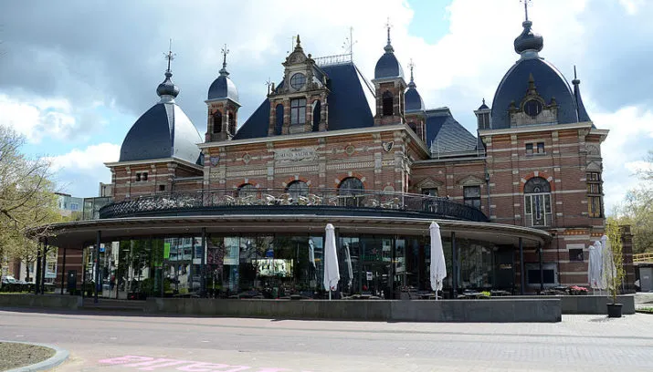 musis sacrum antoinette kuhlmann wikimedia 715x408