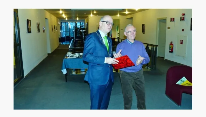 nieuw maandblad seniorenvereniging 715