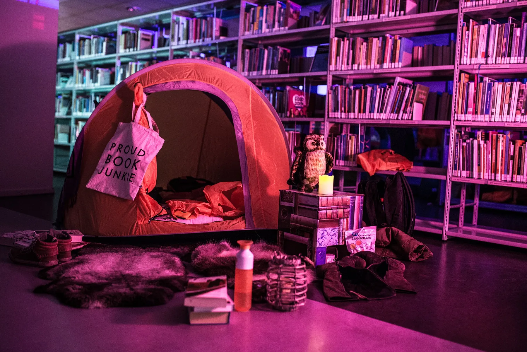 night at the library fotograaf jimmy israel