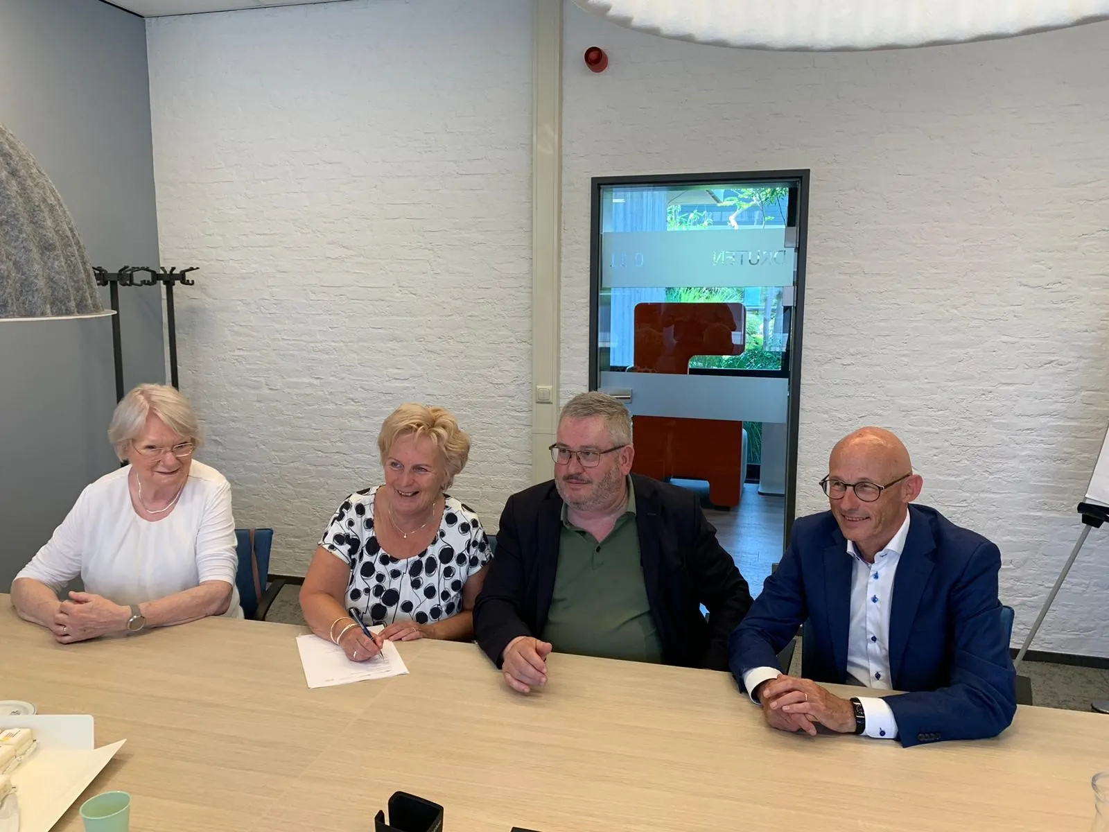 ondertekening overeenkomst noodfonds 27 juni 2024