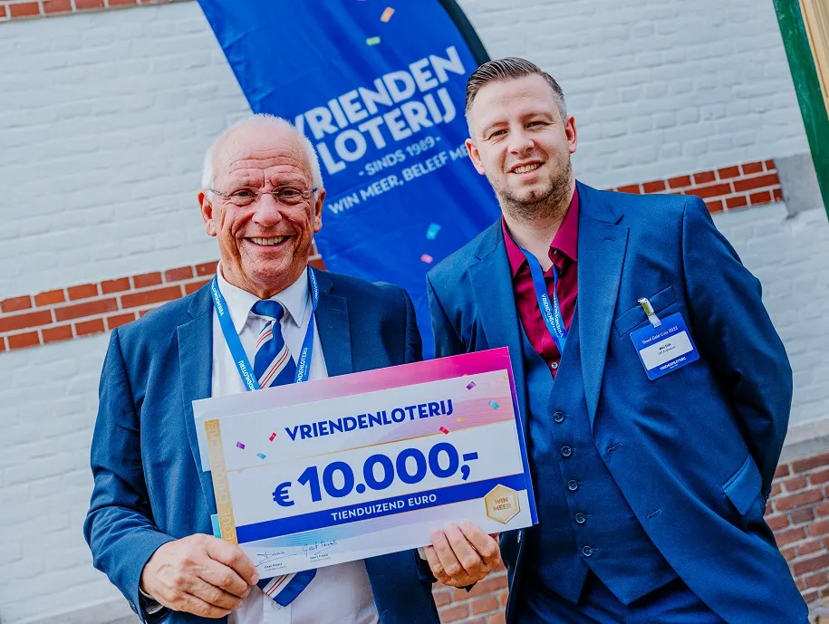 piet uit weurt wint 10000 euro tijdens het vriendenloterij goed geld gala