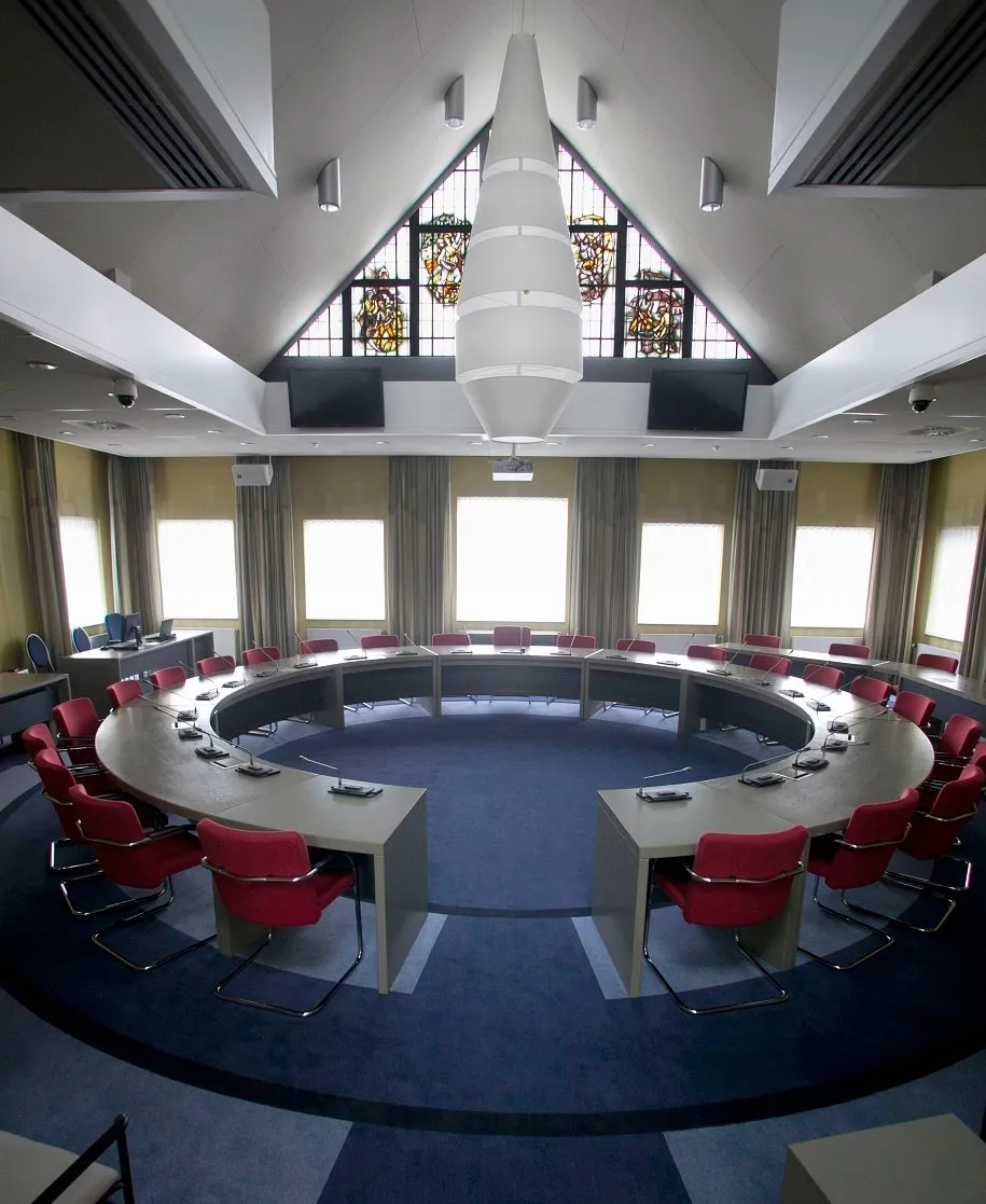 raadzaal 1 naamsvermelding ger loeffen