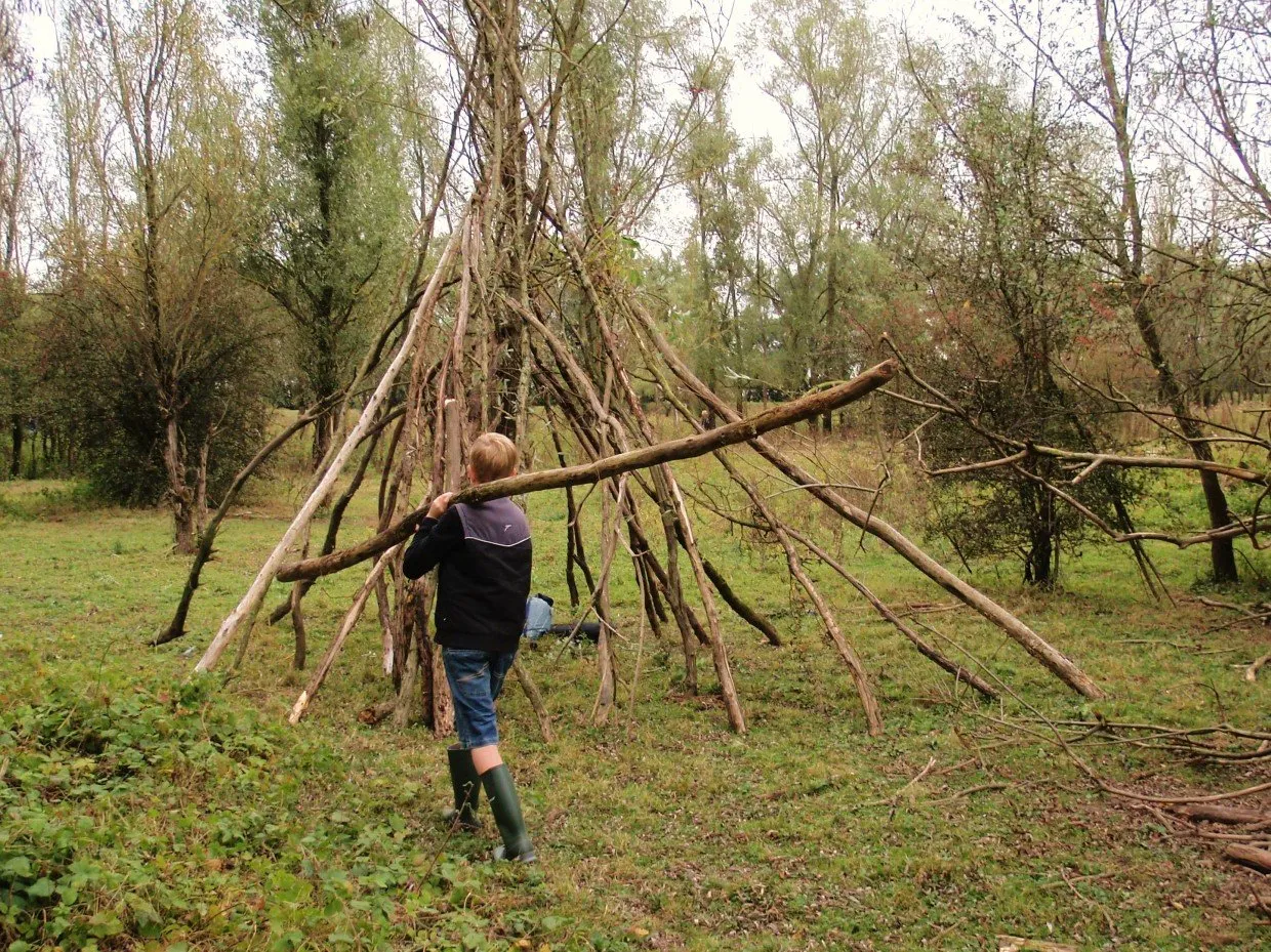 s61ytk8kohgdrztcux01lje37 fotodijkmagazijn2014 10 08huttenbouwen