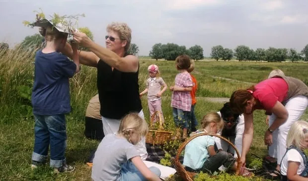 samen buiten spelen voor peuters