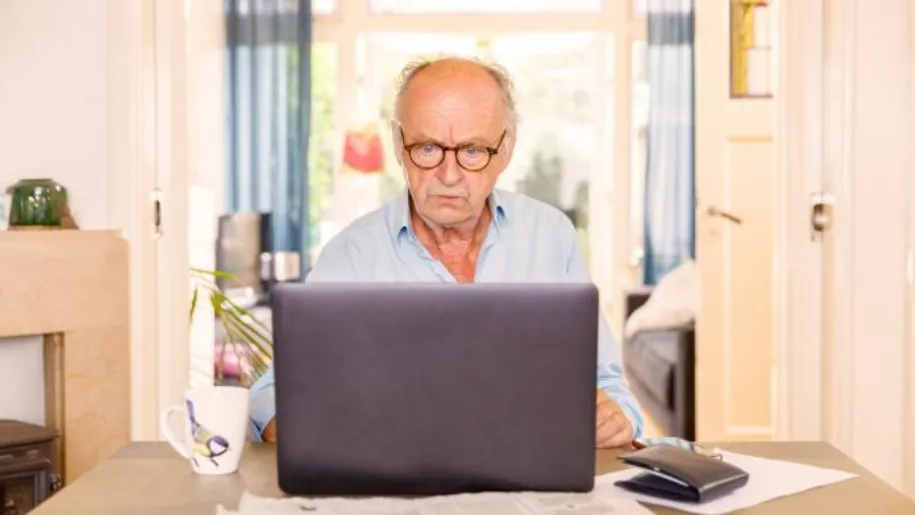 senioren en veiligheid phishing 01
