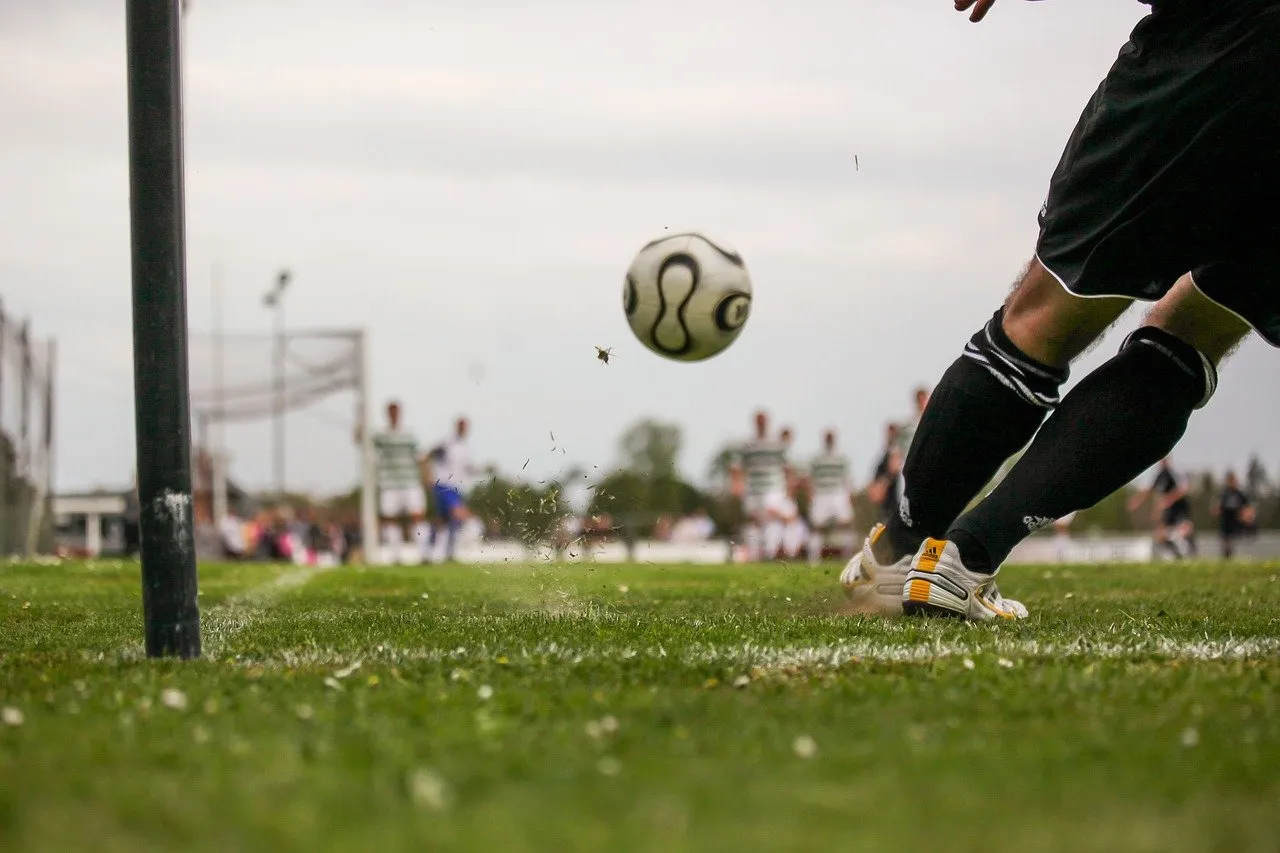 sepp h pixabay voetbal soccer 1678992 1280
