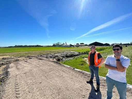 tpsolar start met bouw van twee zonneparken in gemeente beuningen