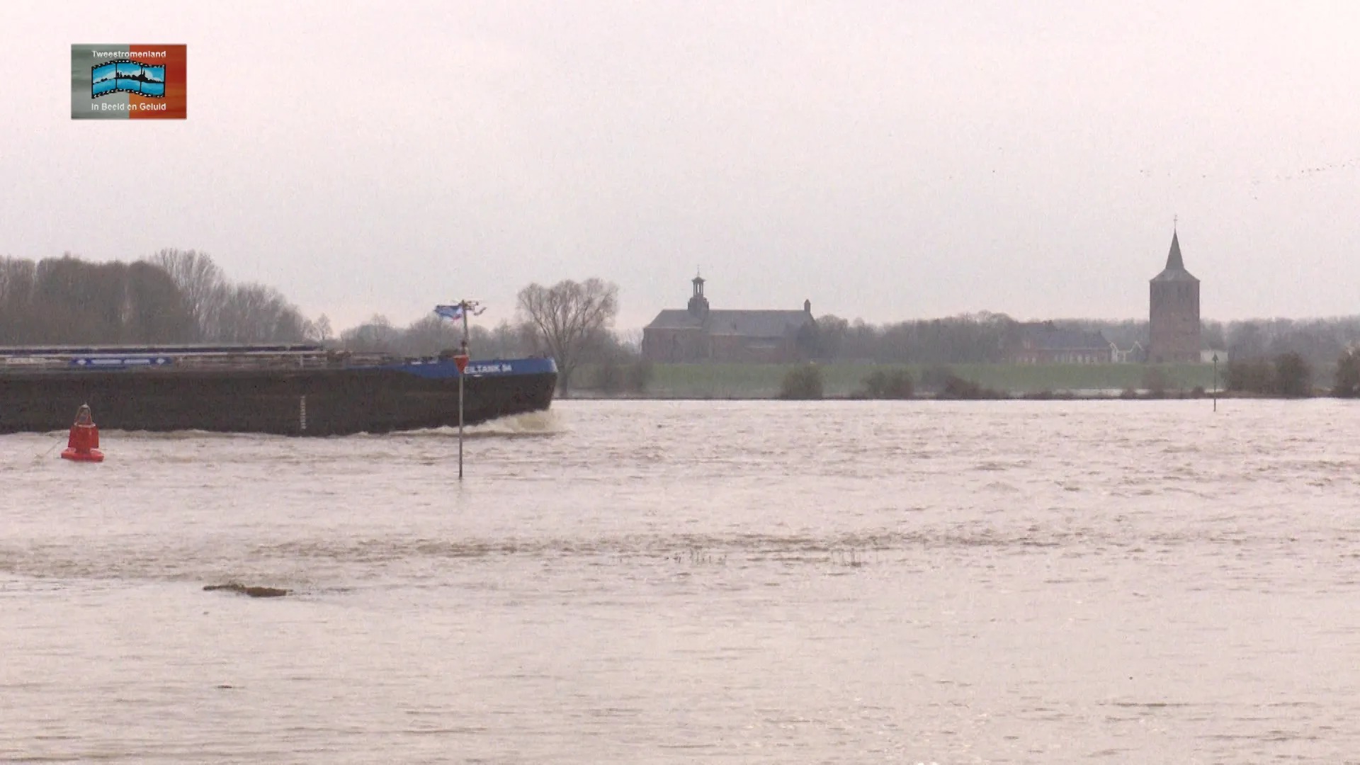 winssen waal hoog water