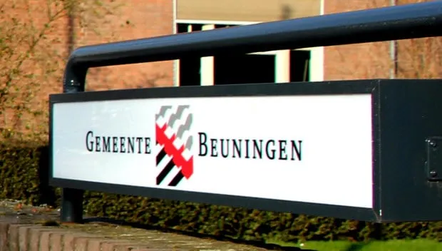 x7frt72la3z1gqozj40op163z gemeente beuningen bord 3