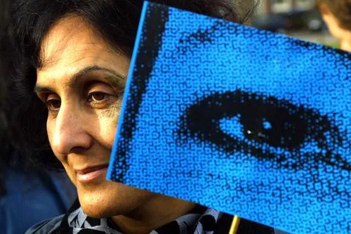 xmj20b8r0cptov9vyvbuxap4l uz5jykmlwbt31zqo2nl6641zr w500 c