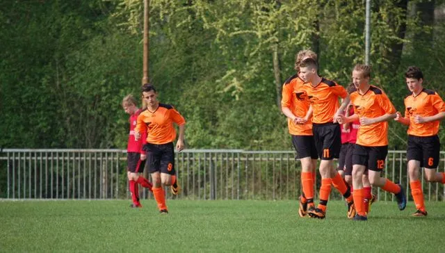 ykgduy10q4tm9ulm1rs9m9cs6 image00008 snap