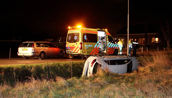auto in sloot 1 as