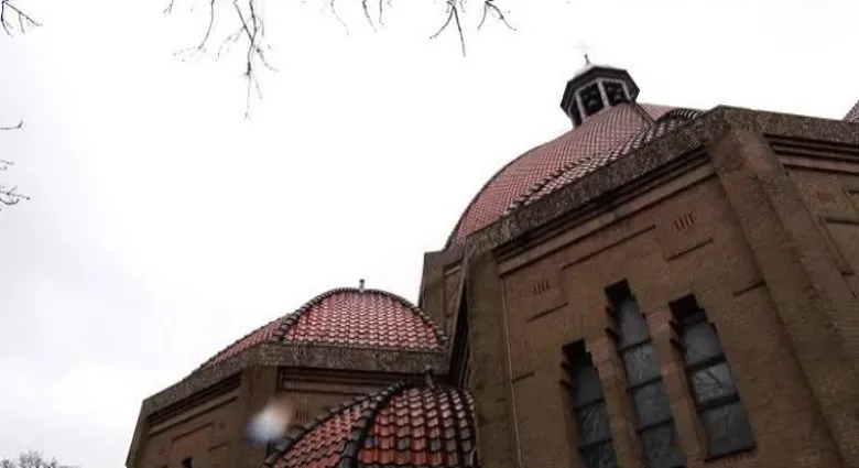 capture doosjes zand uit 200 landen vormen kruis in beverwijkse kerk 62d58dc0 2