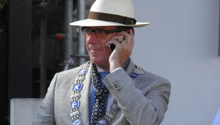 iwq097jcqrpksm3pjhhxpobb8 p8134106 715x408