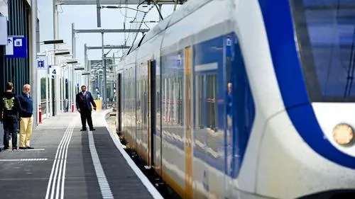 j9k9elf19m287gmek6xtoofzf jvm37pf15n1jpk8um8bq9mpj7 w500 c