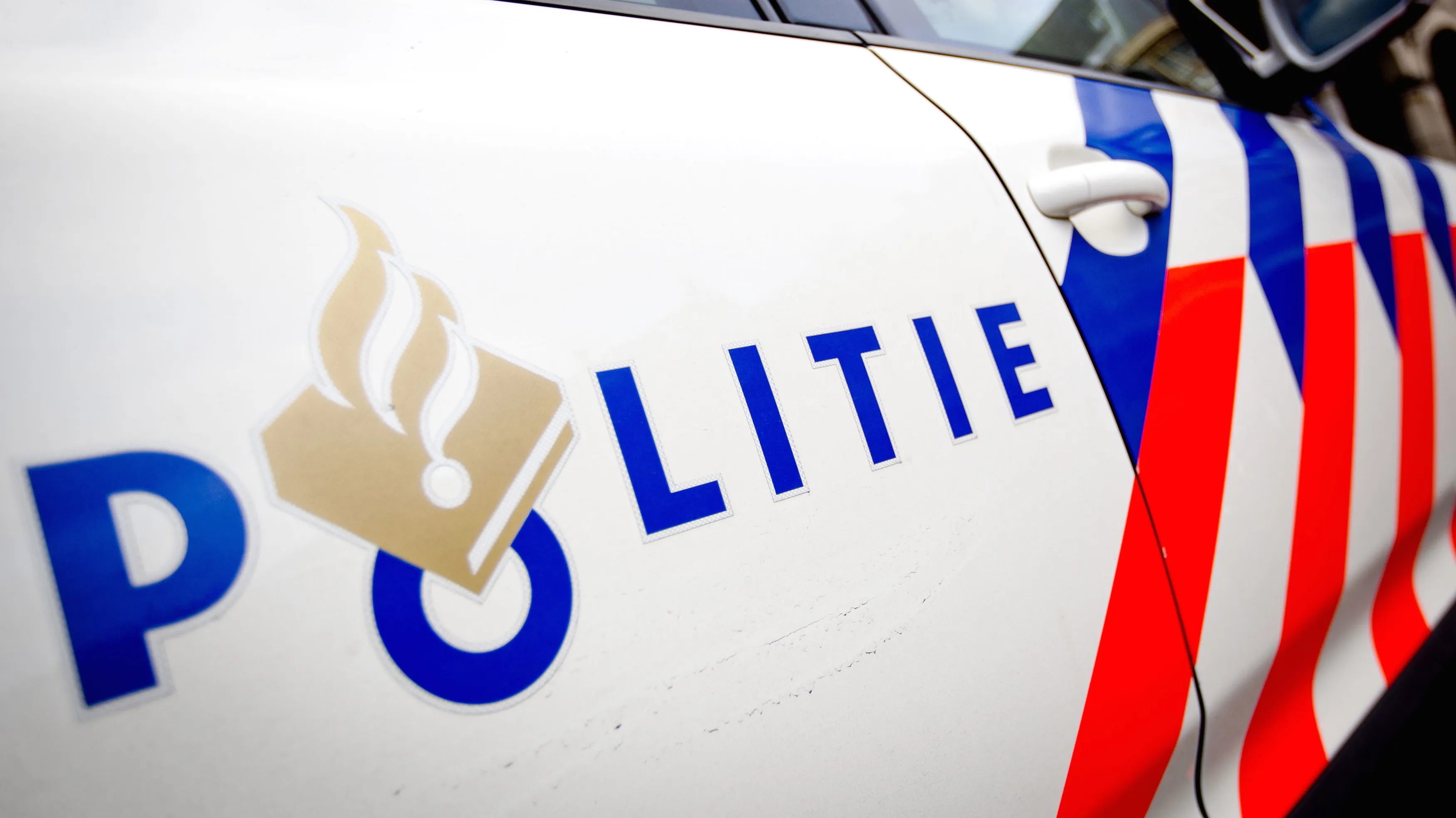 lzeziulhc2f3w3w8g3lajpq9u politie kopie 3