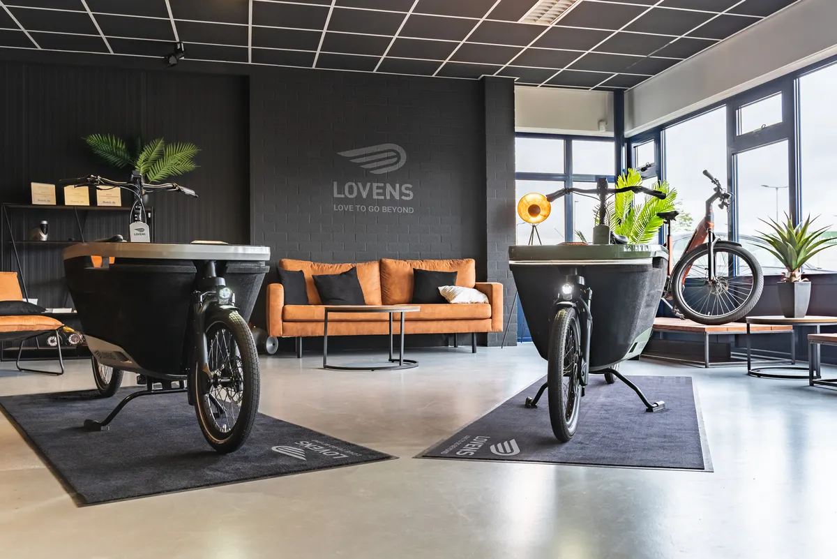 showroom lovens elektrische bakfietsen