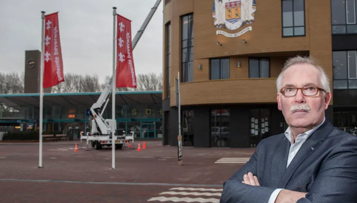 tussenschapenenwolven 1 715x408