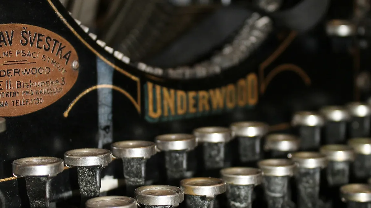 typewriter 210640 1920