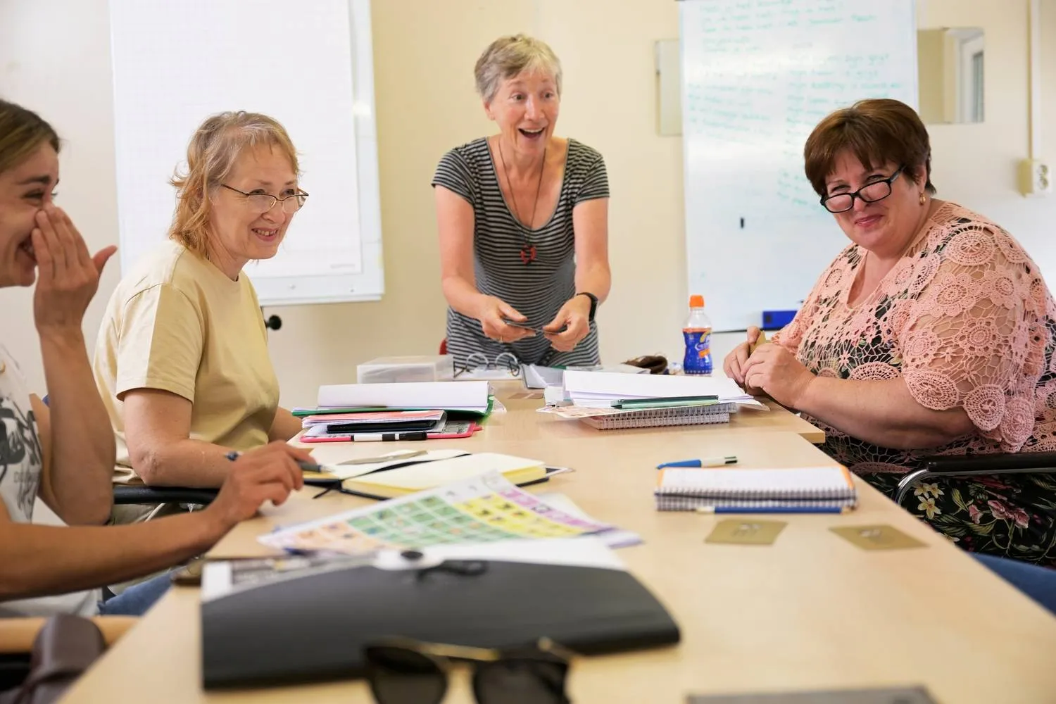 Taal in de Wijk. 1. Foto - Welzijn Beverwijk,