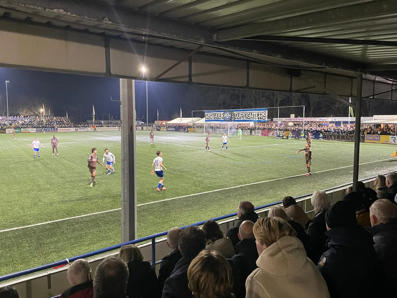 WhatsApp Image 2025-12-16 at 22.15.41