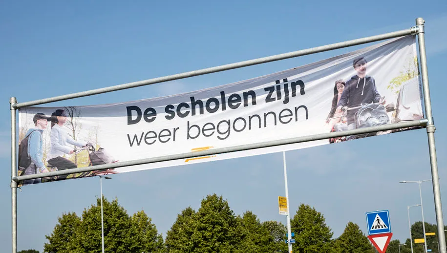 3z1a3808 scholen zijn weer begonnen wim meijer fotografie 915x518 1