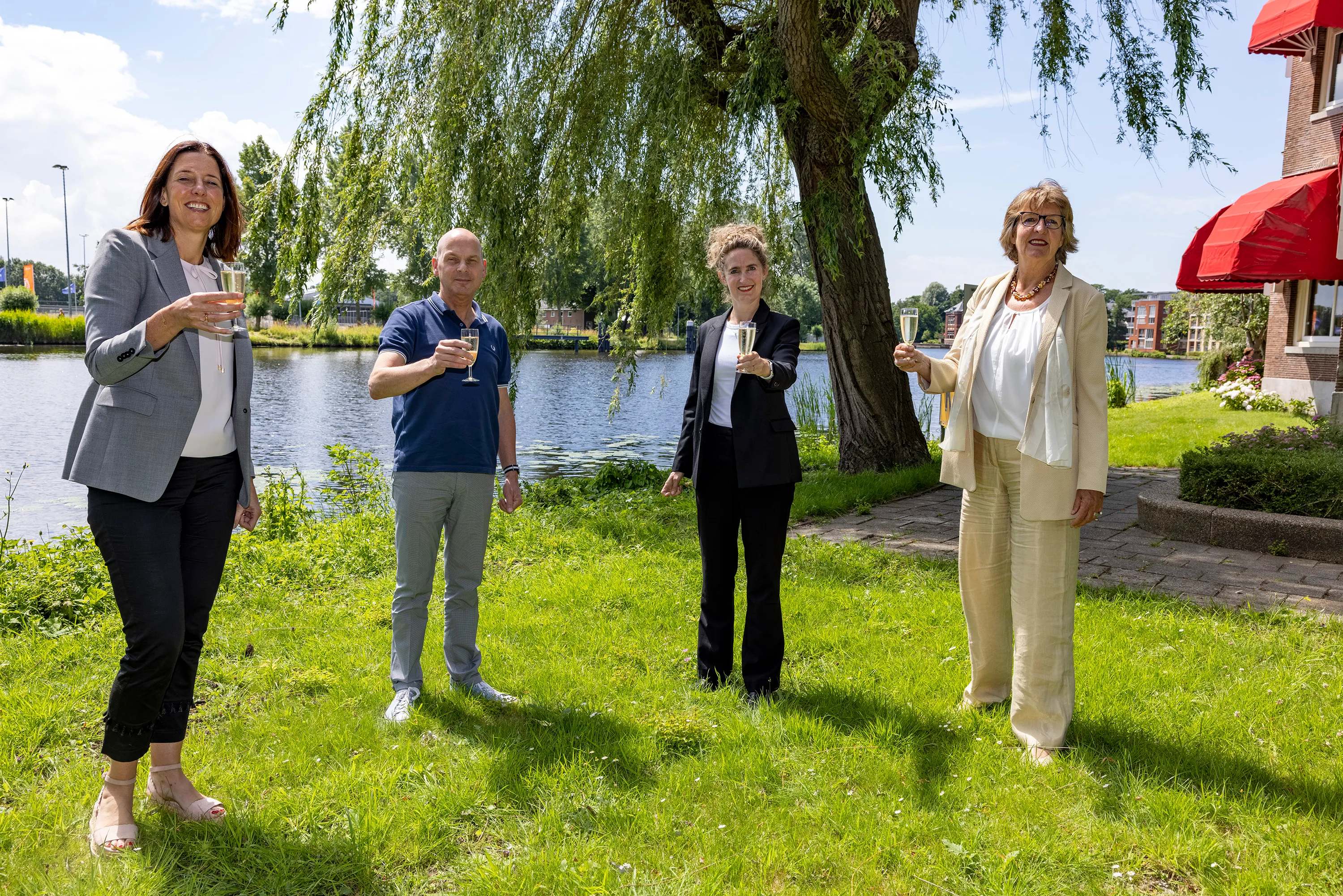 convenant nova cosmo hr